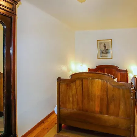 3 Bedroom Gorgeous In Sous Bois Salles-sous-Bois
