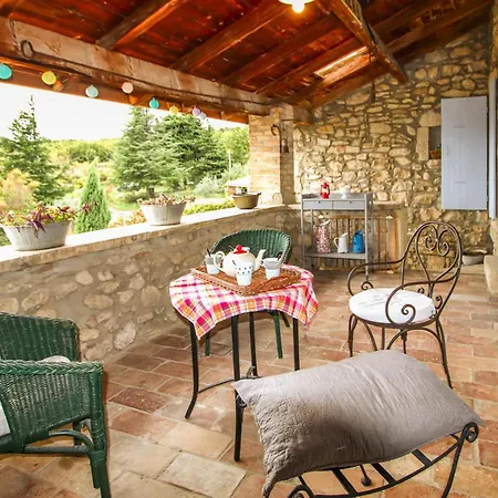 3 Bedroom Gorgeous In Sous Bois * Salles-sous-Bois