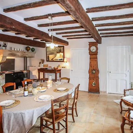 3 Bedroom Gorgeous In Sous Bois Salles-sous-Bois