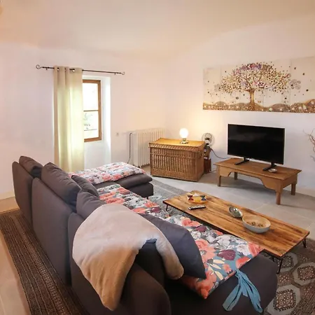Holiday home 3 Bedroom Gorgeous In Sous Bois *